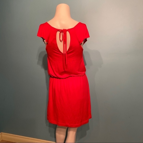 Guess women’s red ruffled sun dress in size  x-small - Picture 3 of 7